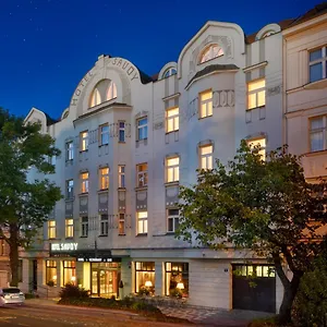 vizitați hotelul
